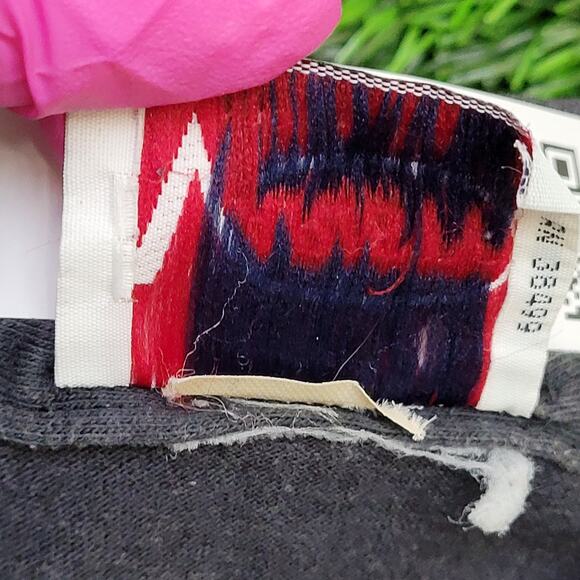 Vintage Kiss-Me Shirt Womens XL 22x28 USA - Picture 8 of 12